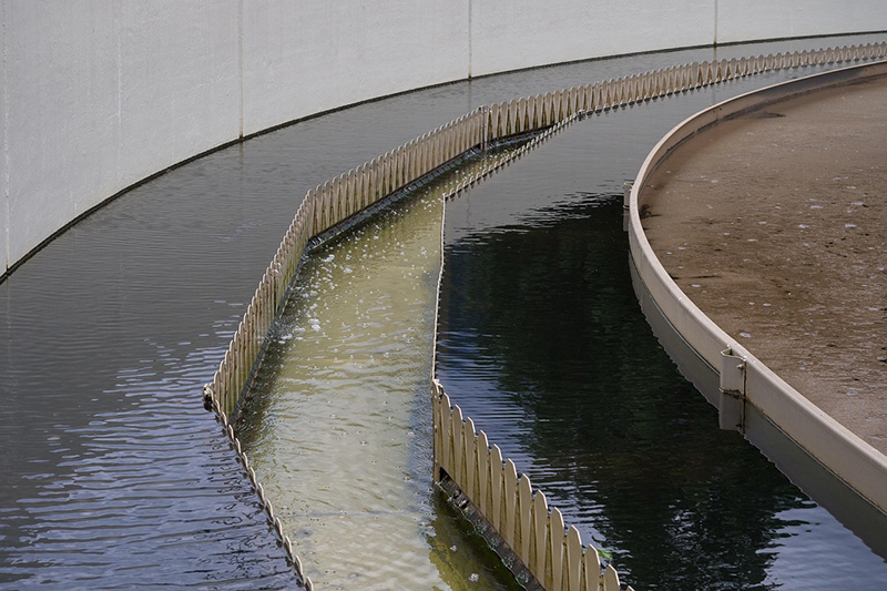 sewage-plant-2224933_1280.jpg